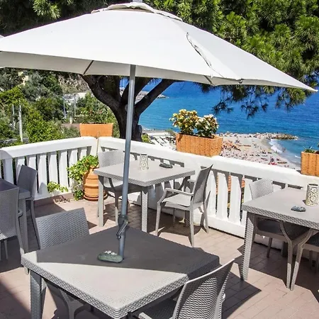 Hotel Miramare *