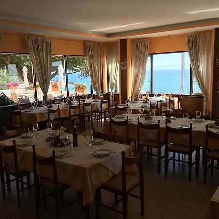 Miramare Hotel *